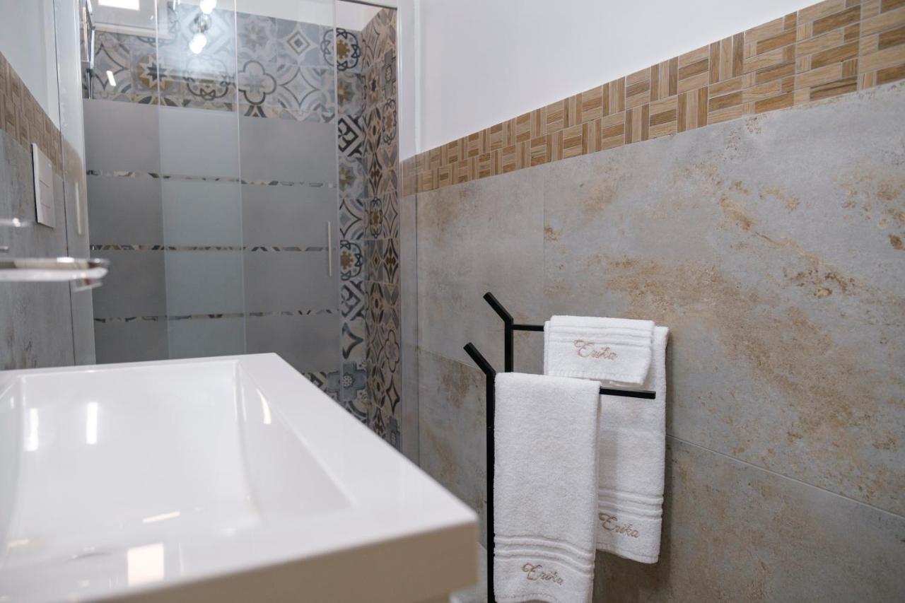 La Petite Erika Apartman Avola Kültér fotó