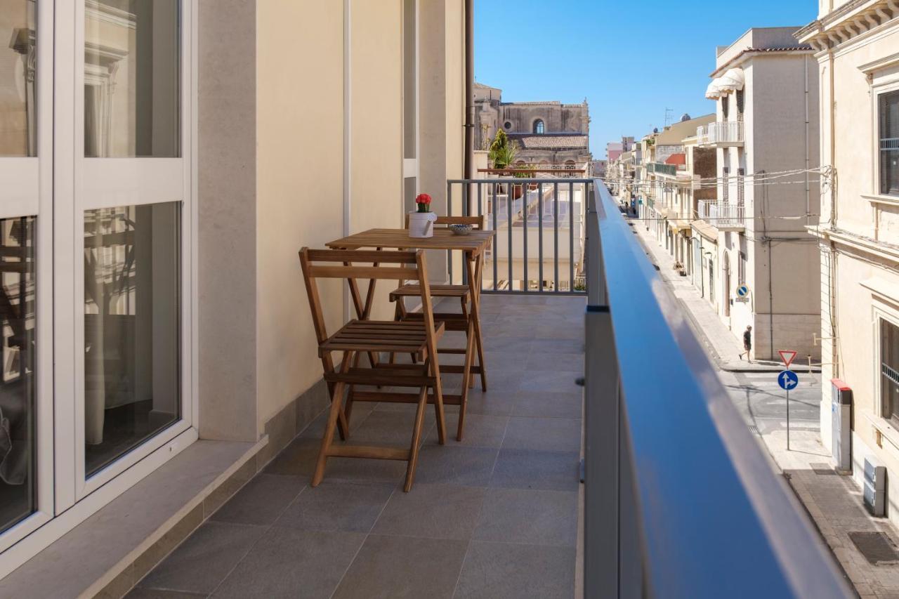 La Petite Erika Apartman Avola Kültér fotó