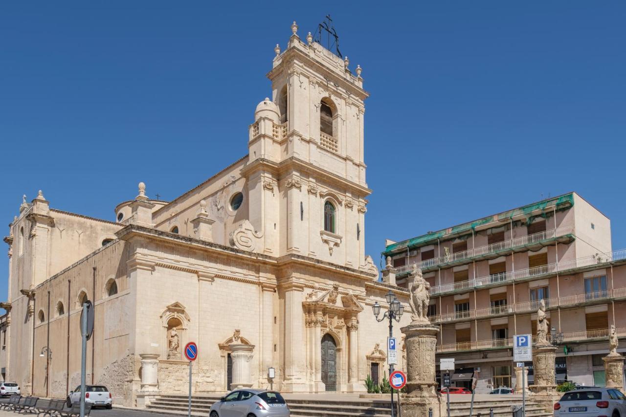 La Petite Erika Apartman Avola Kültér fotó